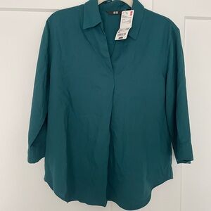 Uniqlo Women's Teal Blouse